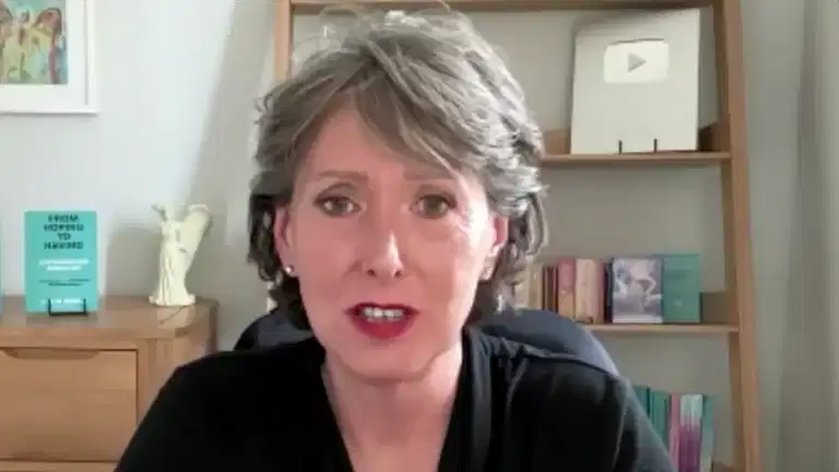 Woman who ‘died for three days’ reveals the terrifying message she saw on the other side