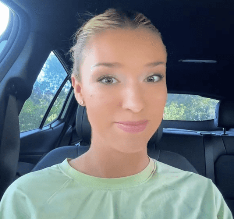 Mum divides internet after telling her kids to ‘hit back and defend yourself’ against bullies