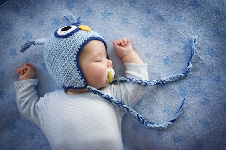 A full belly at bedtime equals better sleep? Our expert says proceed with caution!