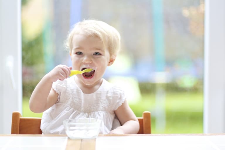Time To Introduce Baby To Solid Food? Dr Pixie Tells You How Time To Introduce Baby To Solid Food? Dr Pixie Tells You How