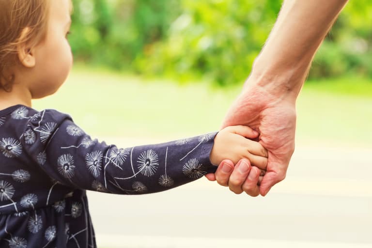 Mum’s Invention Enables “Hands-Free Parenting”