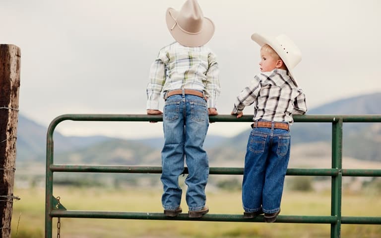 10 Tips To Keep Children Safe On The Farm