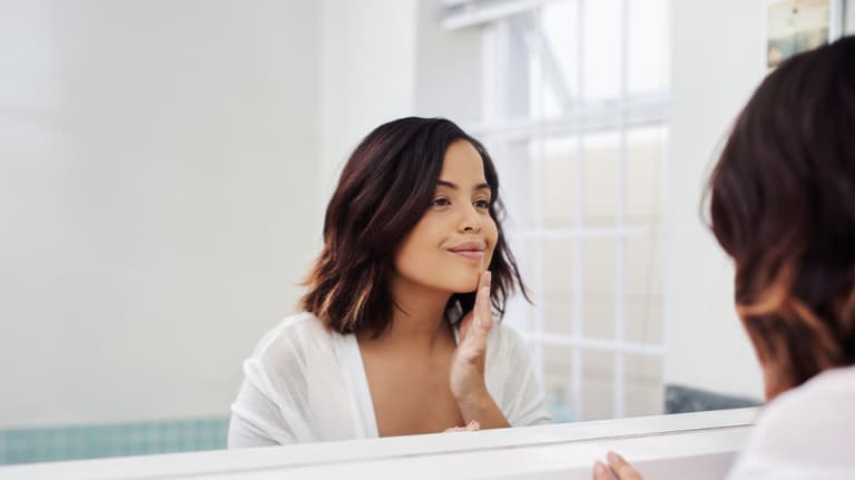 This face oil is receiving five star reviews from everyone and we need to try it!