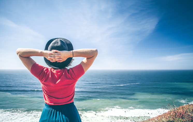 Want to quit smoking? WIN a holiday for 2 worth €2000 to help you out!