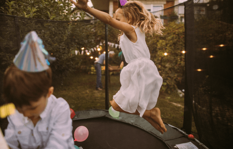 Experts with new shock warning to parents about kids and trampolines