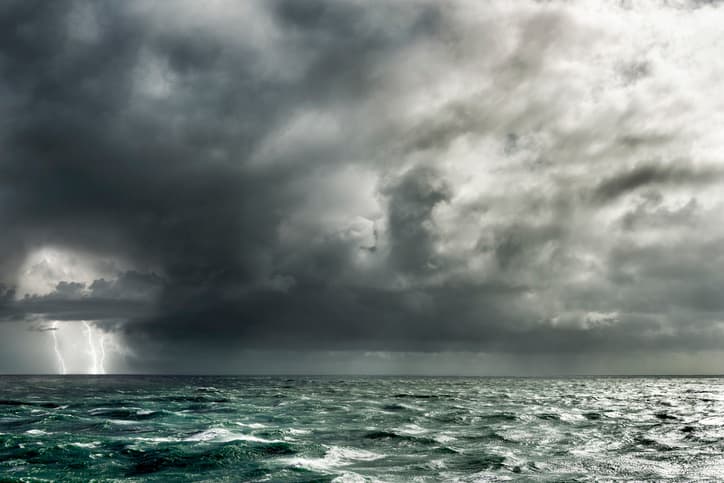 Met Éireann gives an update on when Storm Brendan will arrive in Ireland