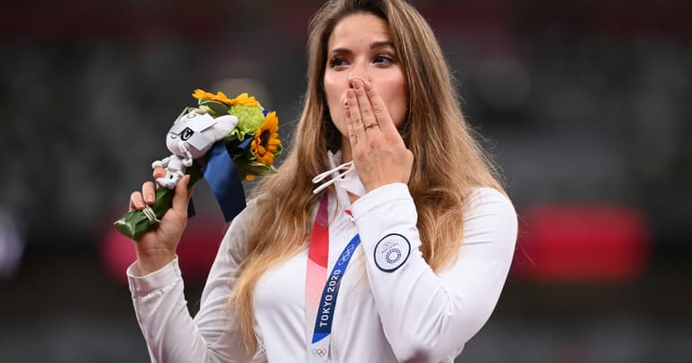 Athlete who survived cancer auctions Olympic medal for baby’s heart surgery