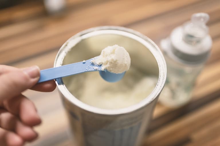 2 children hospitalised amid US baby formula shortage