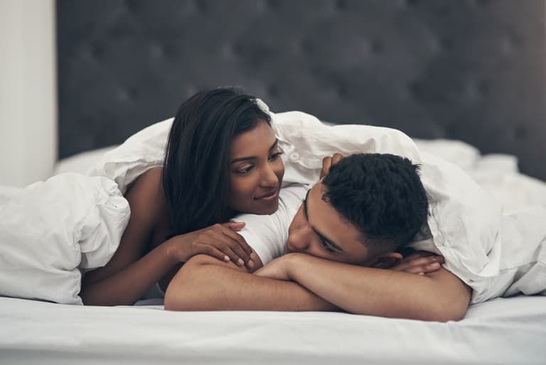 Nurse explains real reason you should wait 6 weeks to have sex after giving birth