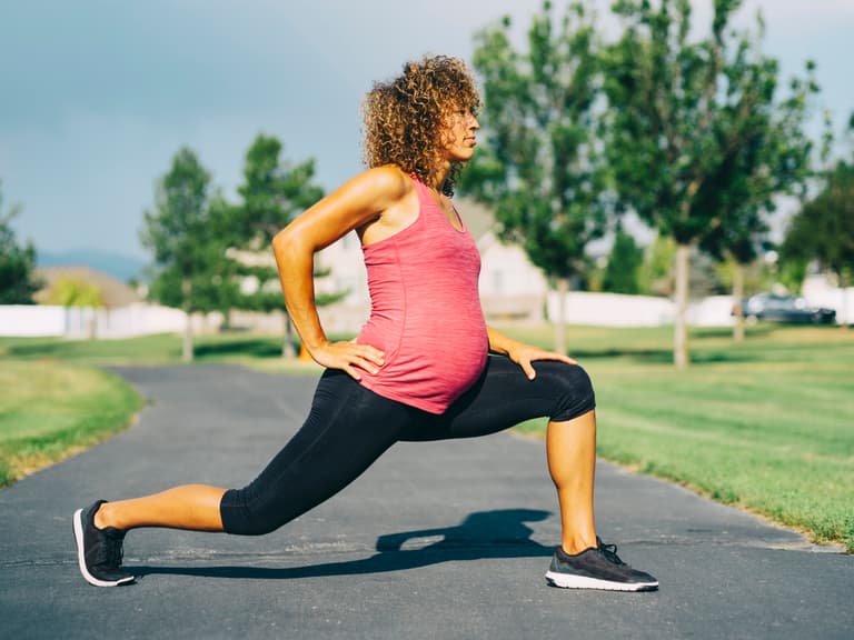 Pregnant woman ignores critics by running a mile days before her due date