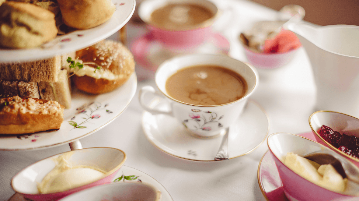 This afternoon tea offer would make the most perfect Christmas gift for your mam