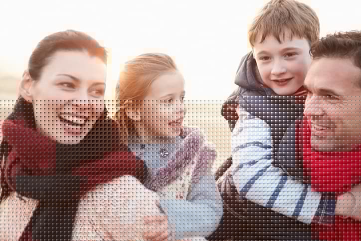 9 excellent travel tips that will save your sanity when flying with children
