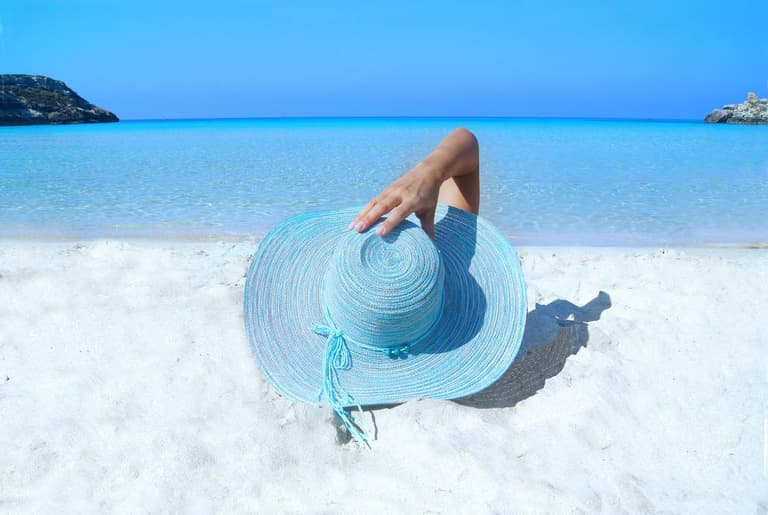 Mum slated for taking her children out of school for a beach day- was she wrong?