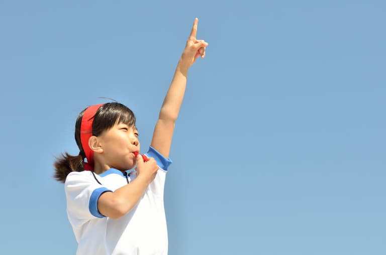 Ten-year-old girl uses a whistle to defend herself from school bullies Ten-year-old girl uses a whistle to defend herself from school bullies