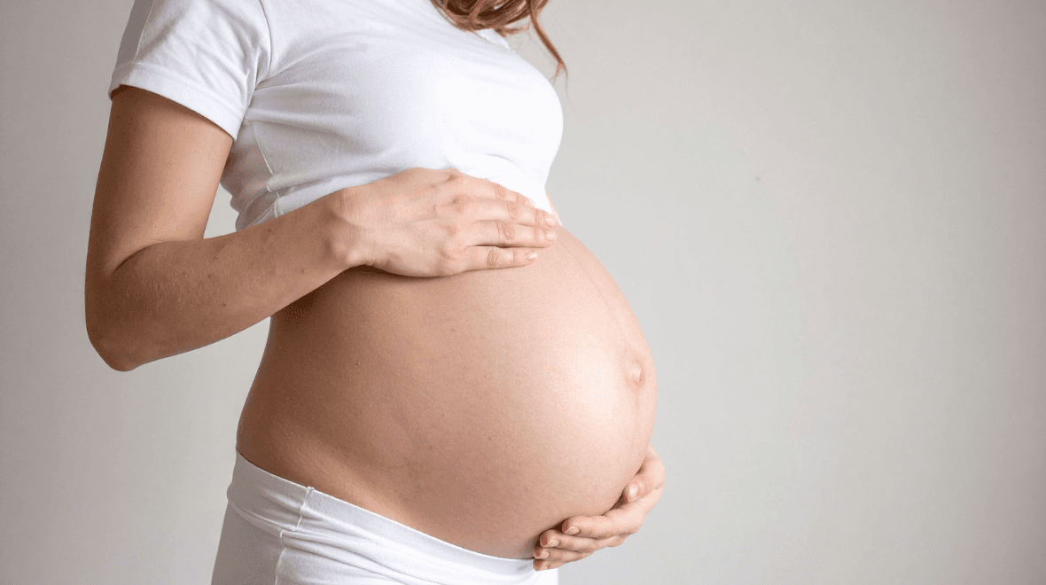 The bump oil pregnant women swear by – “I still use it now”