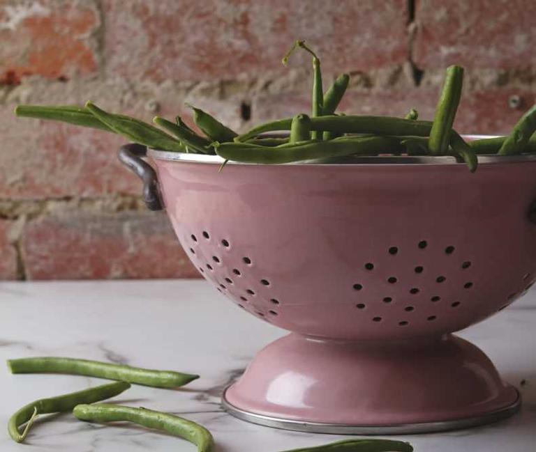 Oh colander, we never knew you! Eclipse-watching and 3 other uses for the humble utensil