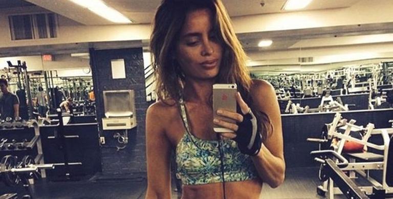 This model is almost nine months pregnant. And that makes the Internet very judgemental indeed…