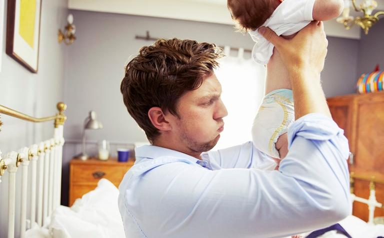 How To Change A Nappy: An ESSENTIAL Guide For First-Timers