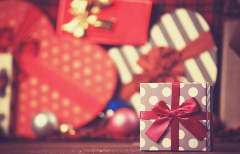 Elderly neighbour buys little girl 13 years worth of presents before passing away