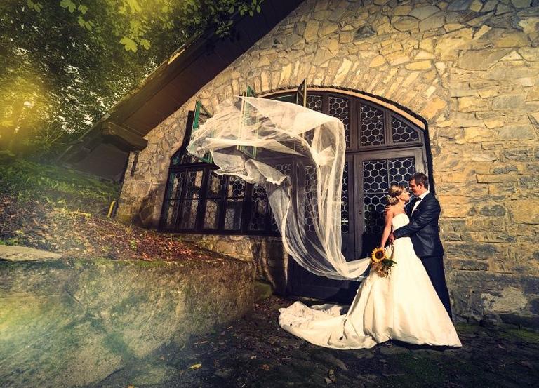 Brides Share Their Biggest Wedding Planning Regret