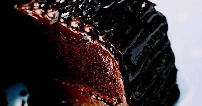 Experts say that having chocolate for breakfast is good for you