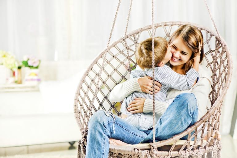 11 Oh-My-God-Mother’s-Day-Is-This-Sunday Presents That Will Save Your Life