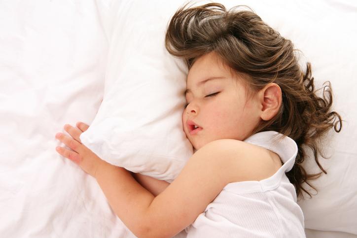 Paediatric sleep expert shares tips for helping children adjust when the clocks go forward