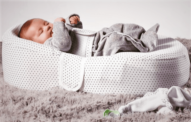 Win a Cocoonababy nest for your baba PLUS a snug cover blanket and Stork Box!