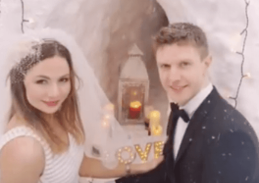 This Irish couple’s snowy back garden wedding ceremony is amazing