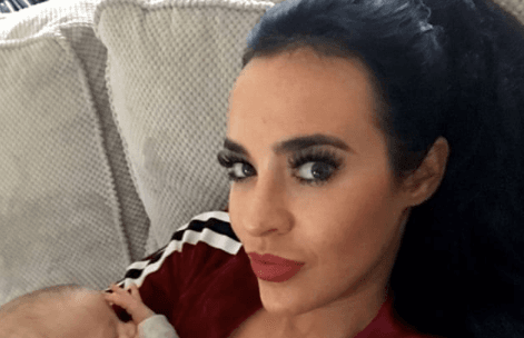Fans jump to Stephanie Davis’ defence after she is accused of photoshop