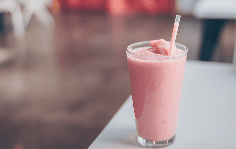 The ‘magic’ fertility smoothie these celebrity mums claim helped them get pregnant