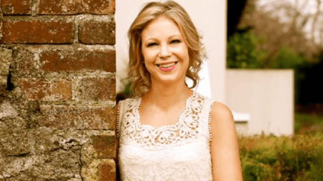 Irish author Emma Hannigan has passed away after battling cancer