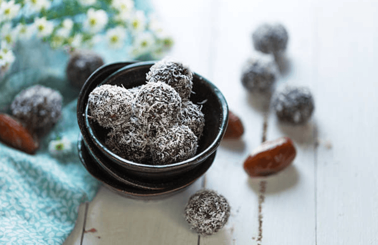 Healthy lunchboxes: 3 delicious energy balls even the kids will eat