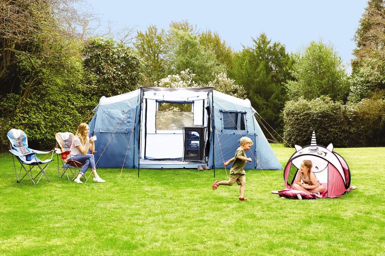 Aldi’s new camping range is sheer outdoor luxury (and the BBQ is only €17!) 