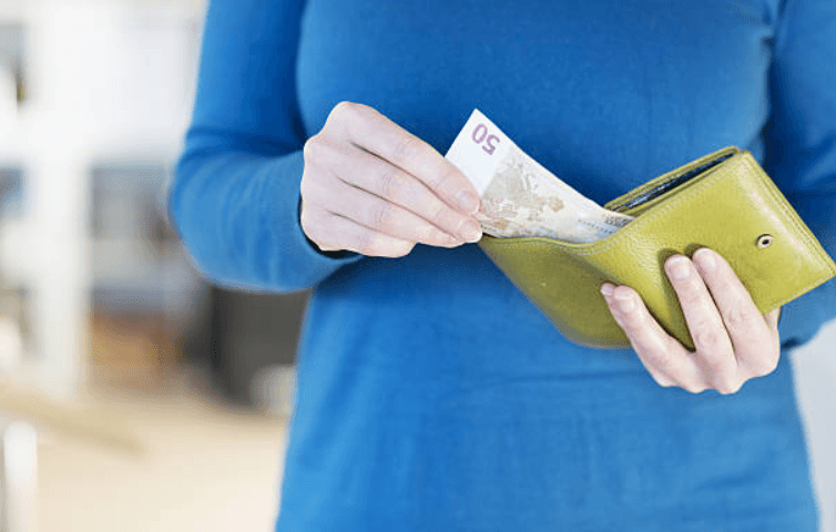 RTÉ is looking for people for a show about how to be better with money