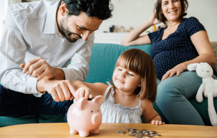 There could be a neurological reason why we’re bad at saving money