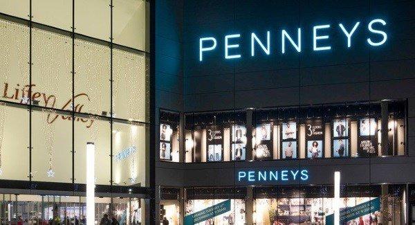 This €12 Penneys bag looks like a really expensive designer one and we must have it