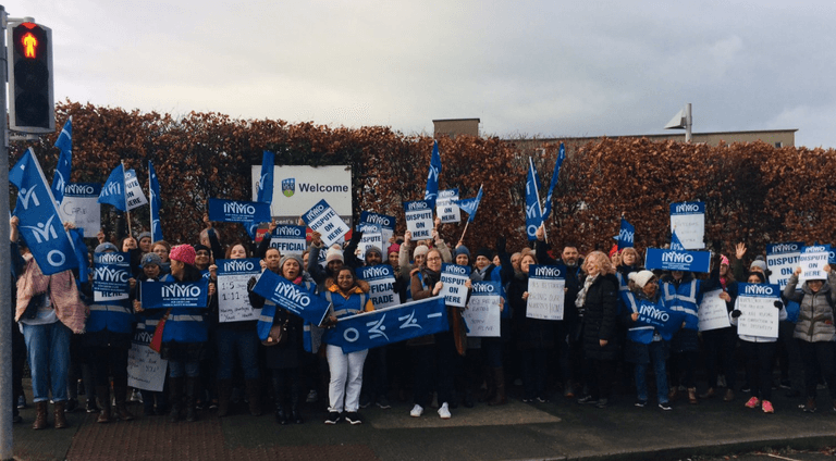 Support for the nurses strike continues as #StandWithNursesAndMidwives trends