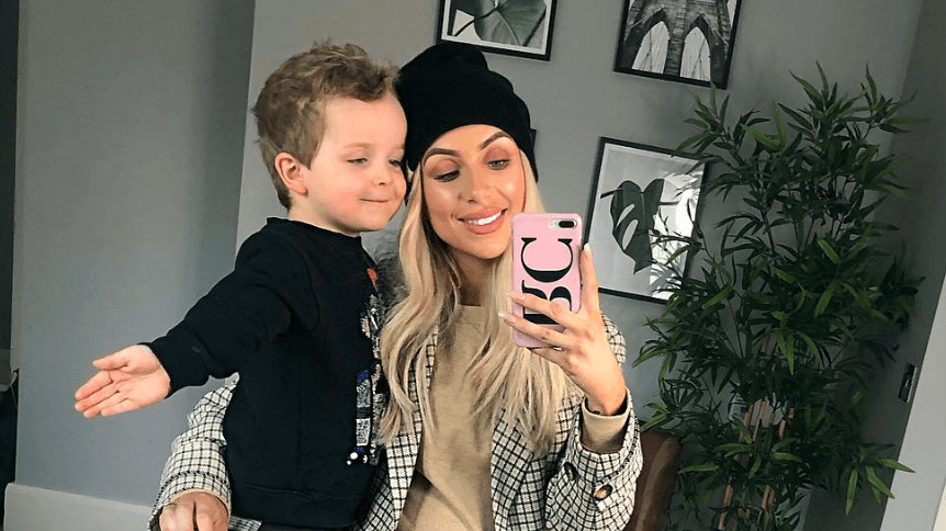 Rosie Connolly just shared an adorable snap of her son meeting his new baby sister