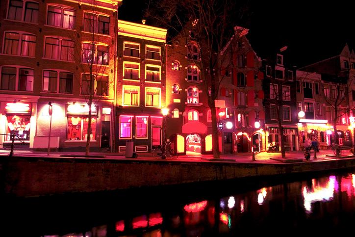 Amsterdam to ban tours of the Red Light District from 2020