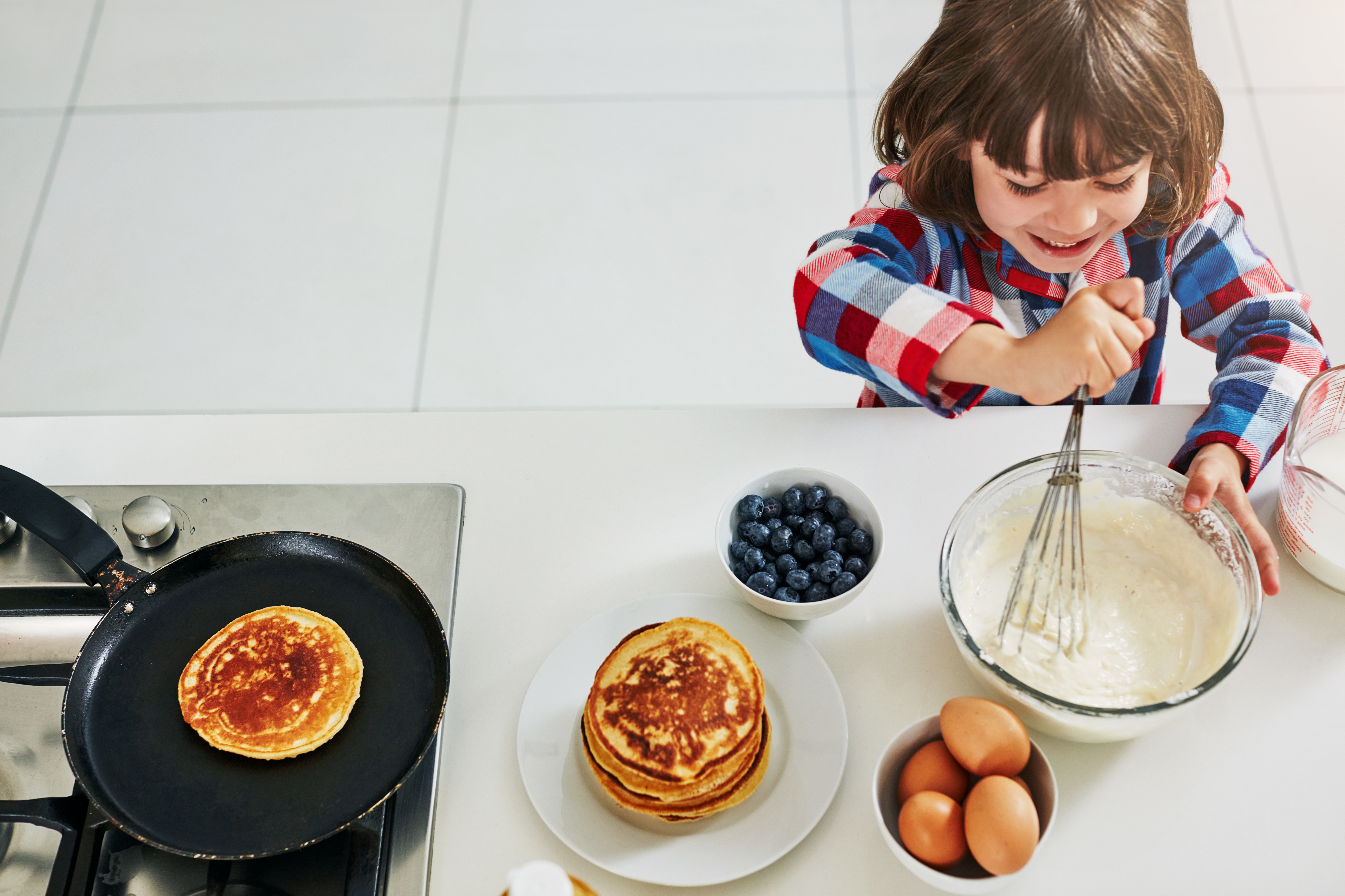These two ingredient pancakes are so easy to make even the kids can help