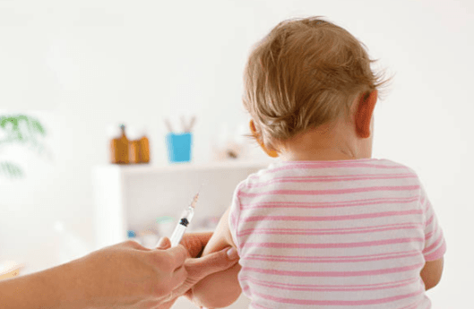 Previously anti-vax mum explains why she is vaccinating her kids