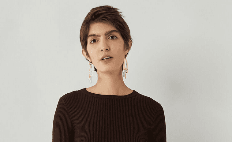 The flattering Warehouse skirt that will go with everything in your wardrobe