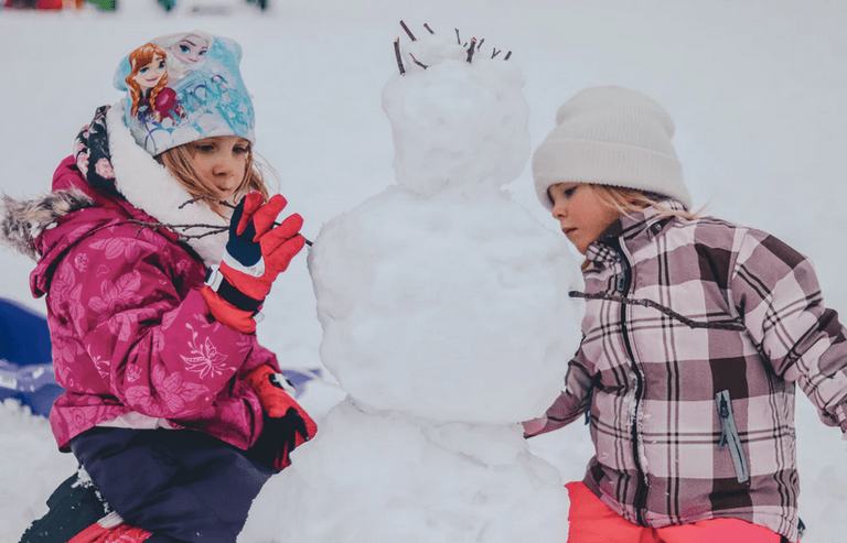 I am Scandinavian, and here’s what I think Irish parents could learn about dressing kids for winter