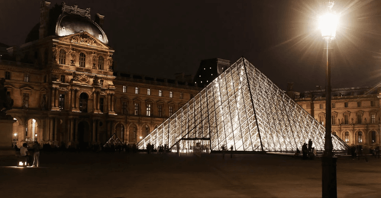 8 world-famous museums you can visit today – from the comfort of your sofa