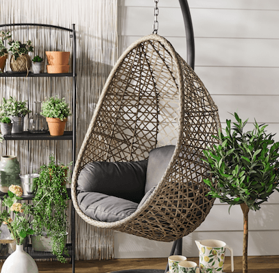 This amazing hanging egg chair is coming into Aldi next week and go, go go (but safely)!