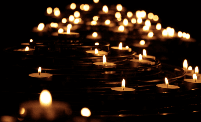 Wave of Light: How Pregnancy and Infant Loss Awareness Day is being marked across Ireland tonight