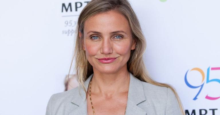 Cameron Diaz calls mothers without childcare “superheroes”