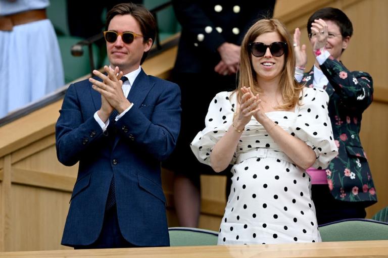 It’s a girl! Princess Beatrice and Edoardo Mapelli welcome their first child