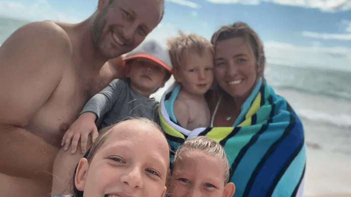 11-year-old girl who solely survived plane crash due to late dad cradling her speaks out